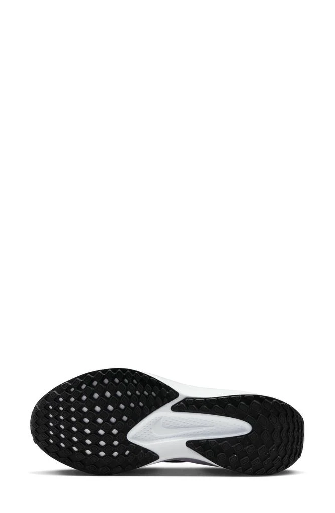 商品NIKE|Quest 6 Running Shoe,价格¥533,第5张图片详细描述