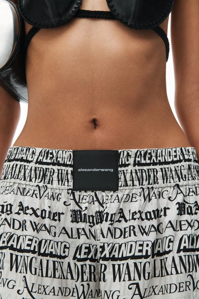 商品Alexander Wang|Newspaper Print Boxer Short,价格¥2363,第4张图片详细描述