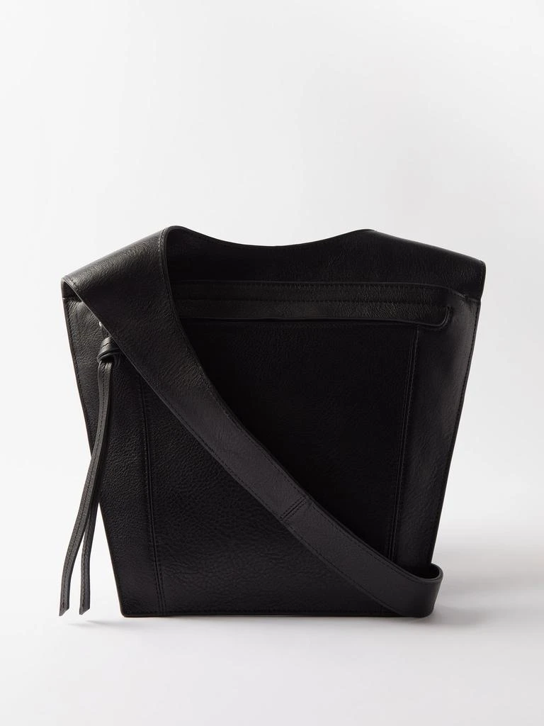 商品Lemaire|Grained-leather cross-body bag,价格¥6076,第1张图片