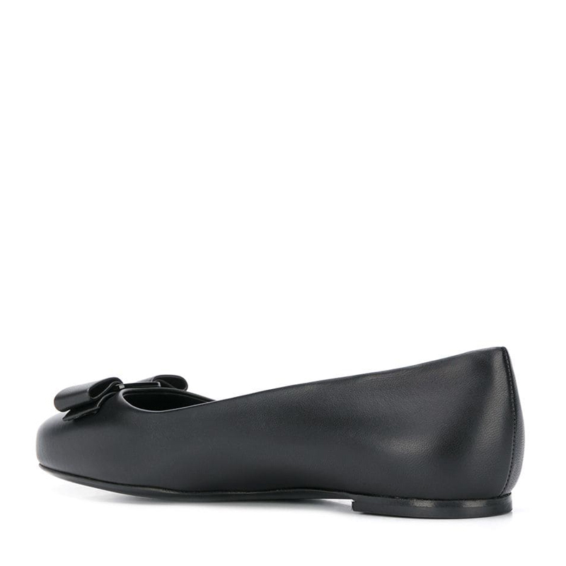 Salvatore Ferragamo 菲拉格慕 女士黑色皮革平底鞋 01-M621-720395商品第4张图片规格展示