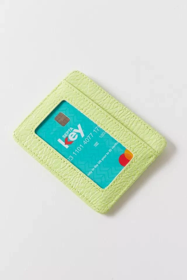 商品Urban Outfitters|Billie Croc-Embossed Cardholder,价格¥38,第2张图片详细描述