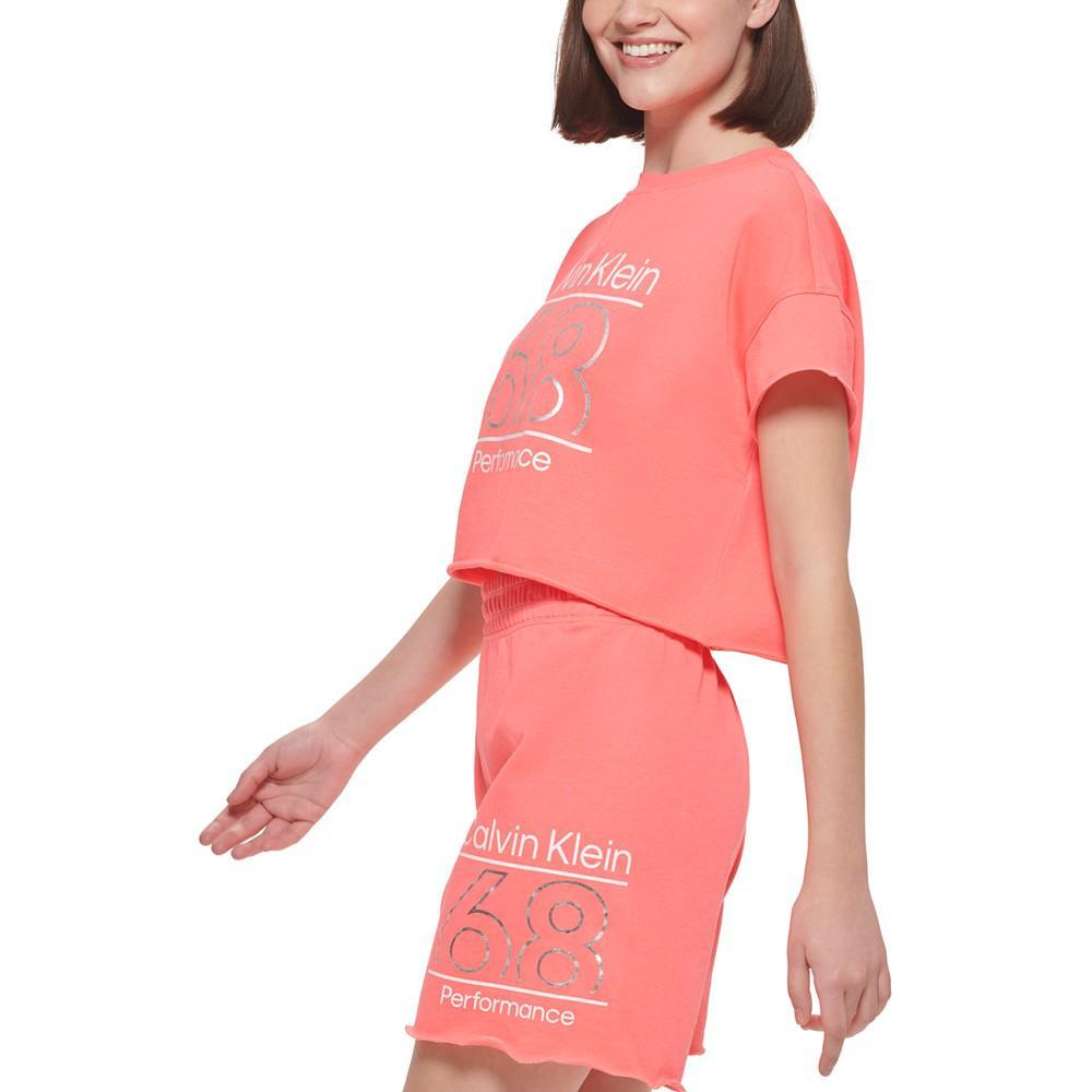商品Calvin Klein|Women's Cropped Logo T-Shirt,价格¥146,第5张图片详细描述