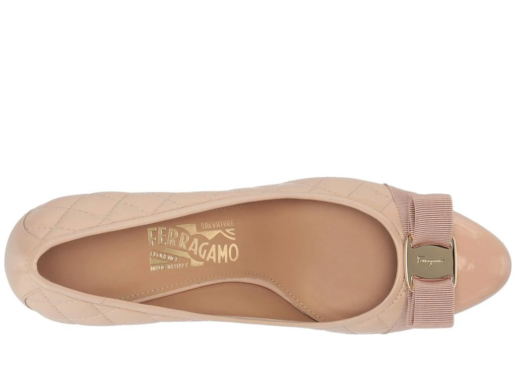 商品Salvatore Ferragamo|Carla Quilted Pump,价格¥2243,第2张图片详细描述
