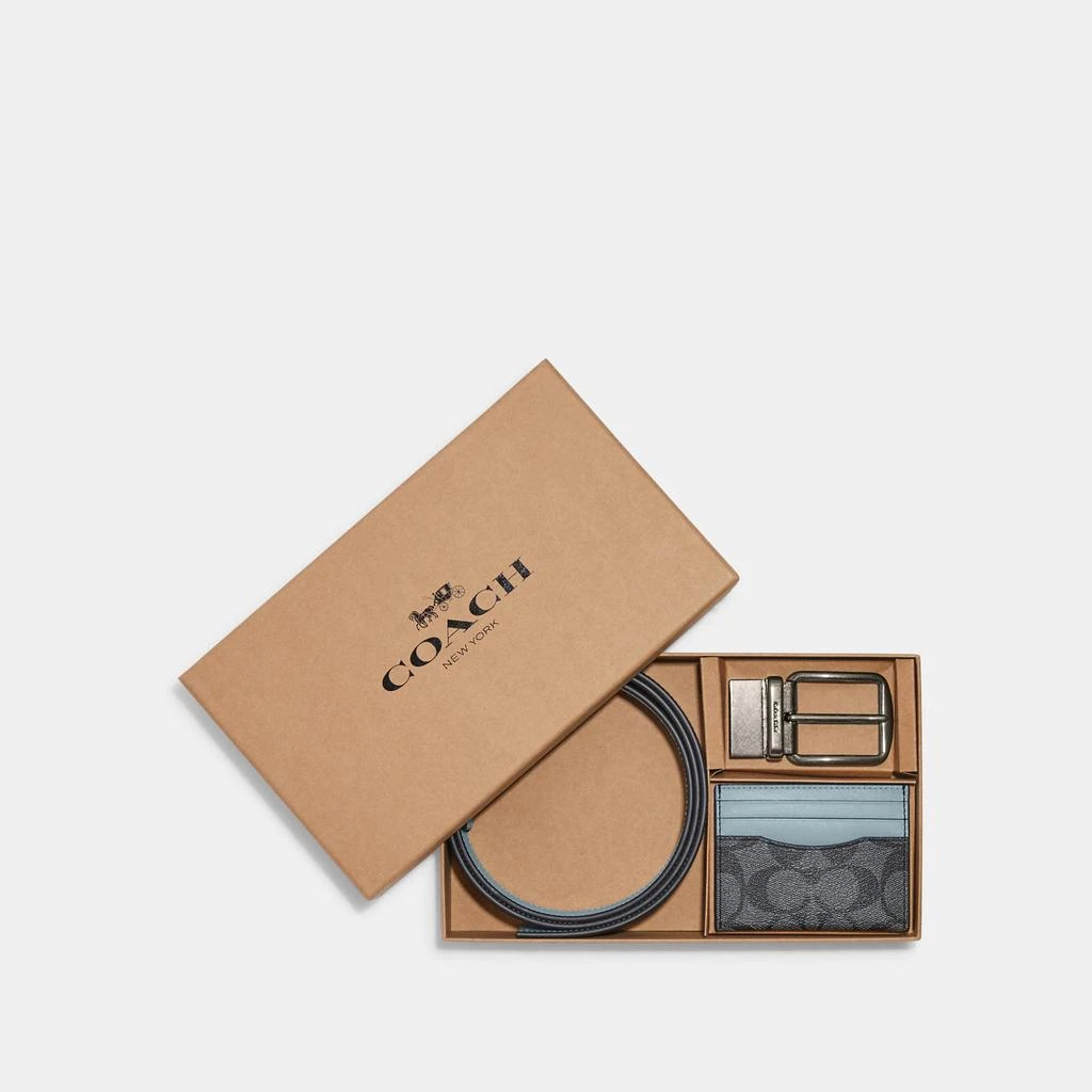 商品Coach|Coach Outlet Boxed Card Case And Belt Gift Set In Colorblock Signature Canvas,价格¥917,第1张图片详细描述