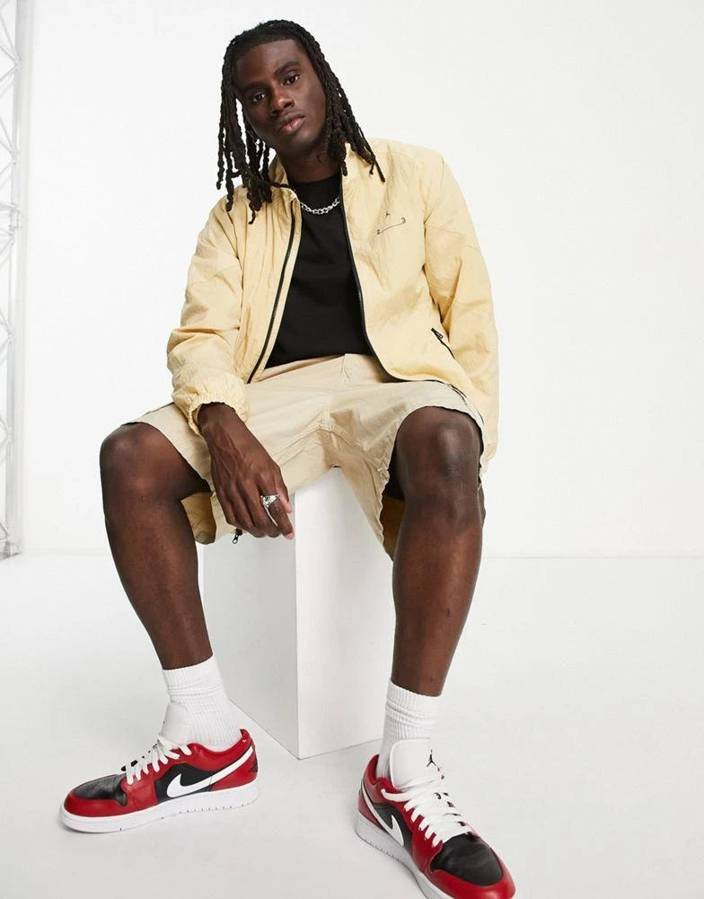 商品Jordan|Jordan 23 Engineered woven jacket in sesame,价格¥428,第4张图片详细描述