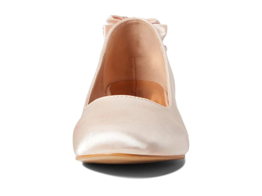 商品Badgley Mischka|Lily Satin Back Bow Low Heel (Little Kid/Big Kid),价格¥491,第2张图片详细描述