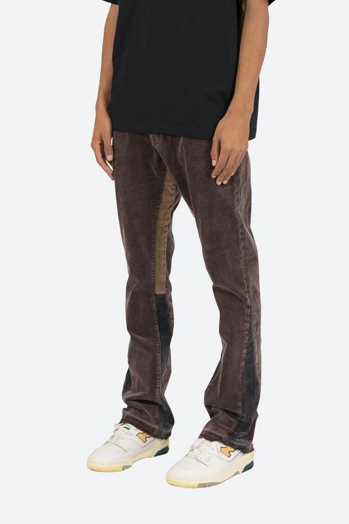 商品MNML|B356 Corduroy Flare Pants - Brown,价格¥457,第2张图片详细描述