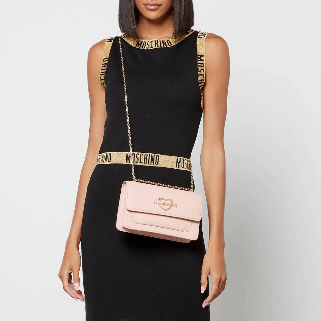 商品Love Moschino|Love Moschino Women's Heart Logo Flap Cross Body Bag - Pink,价格¥761,第2张图片详细描述
