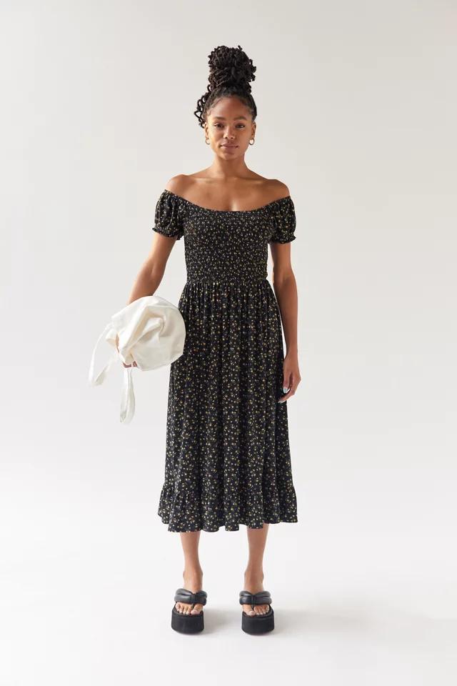 商品Urban Outfitters|UO Tessie Smocked Puff Sleeve Midi Dress,价格¥505,第1张图片