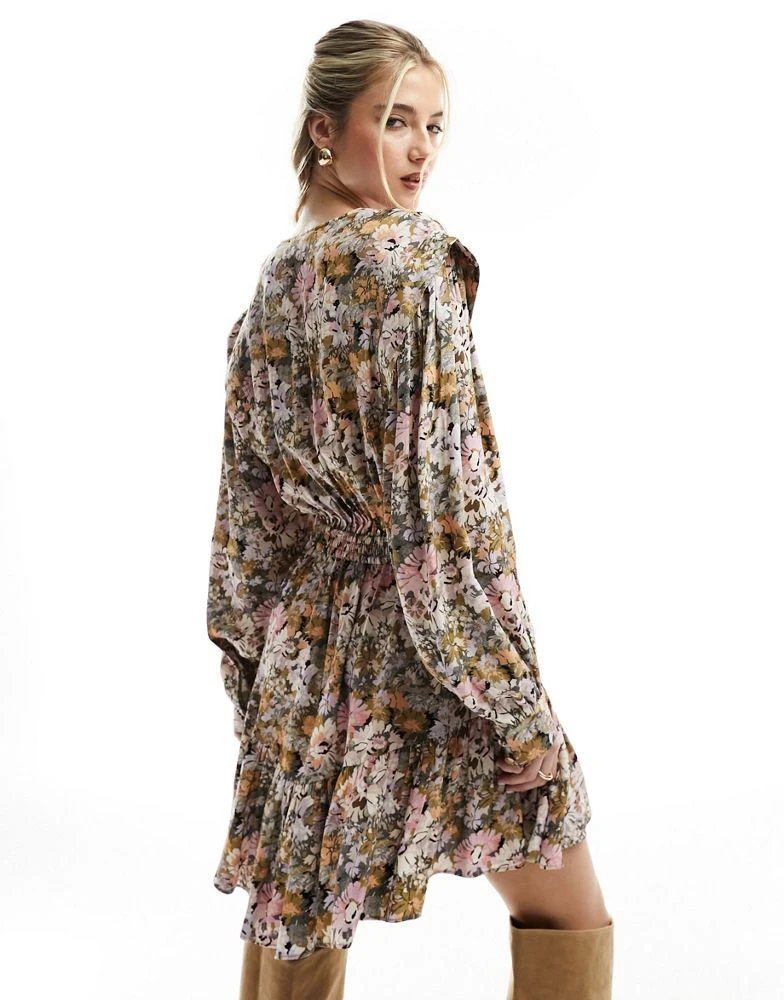 商品& Other Stories|& Other Stories v neck mini dress with volume sleeves in bibi print,价格¥184,第3张图片详细描述