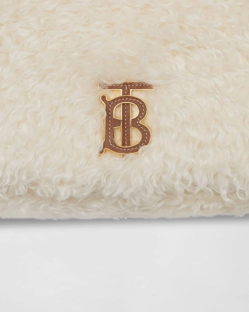 商品Burberry|Lola Small Mohair Chain Crossbody Bag,价格¥15986,第4张图片详细描述