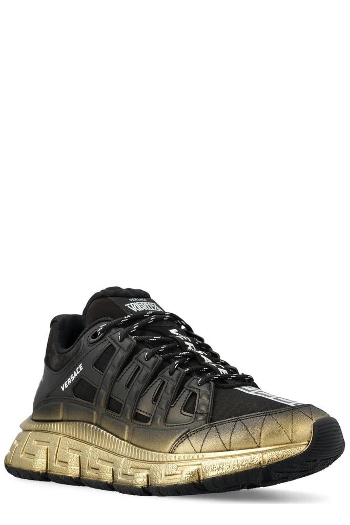 商品Versace|Versace Trigreca Lace-Up Sneakers,价格¥3946,第2张图片详细描述