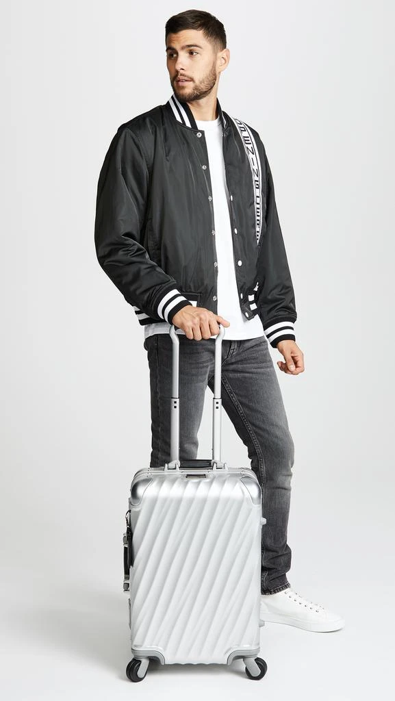 商品Tumi|19 Degree Aluminum International 便携行李箱,价格¥8978,第2张图片详细描述