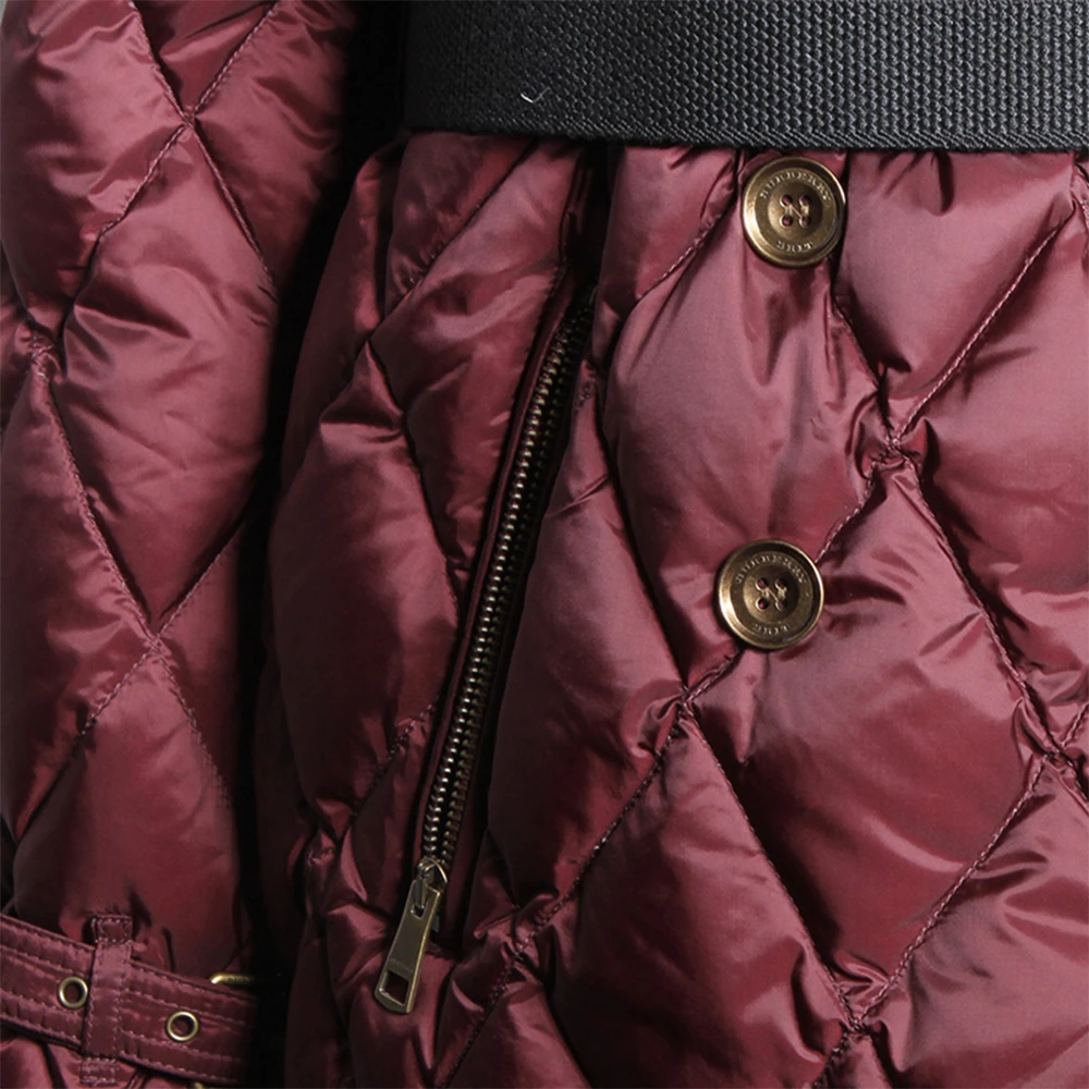 BURBERRY 砖红色女士羽绒服 3933552 商品