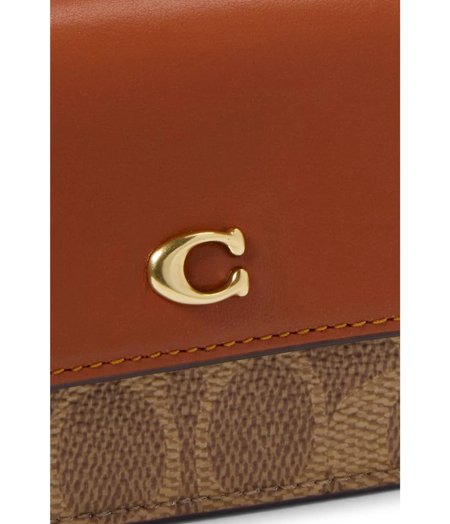 商品Coach|Color-Block Coated Canvas Signature Half Flap Card Case,价格¥714,第4张图片详细描述