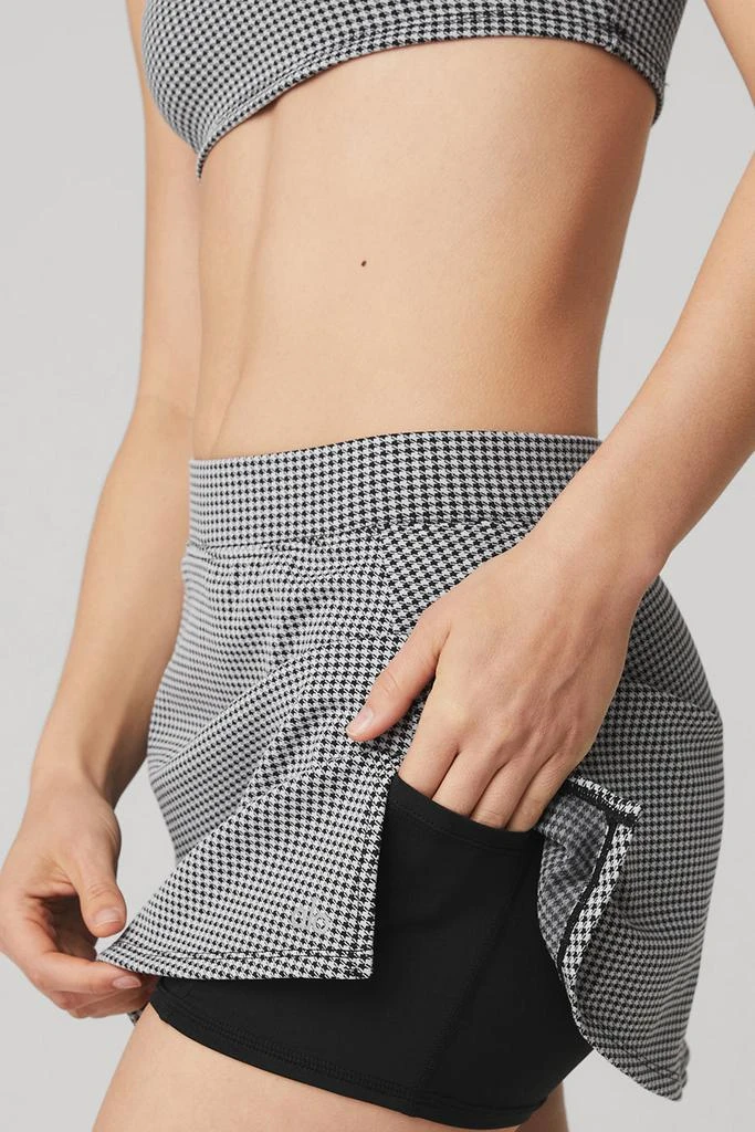 商品Alo|Micro Houndstooth Tennis Skirt - Black/White,价格¥448,第4张图片详细描述