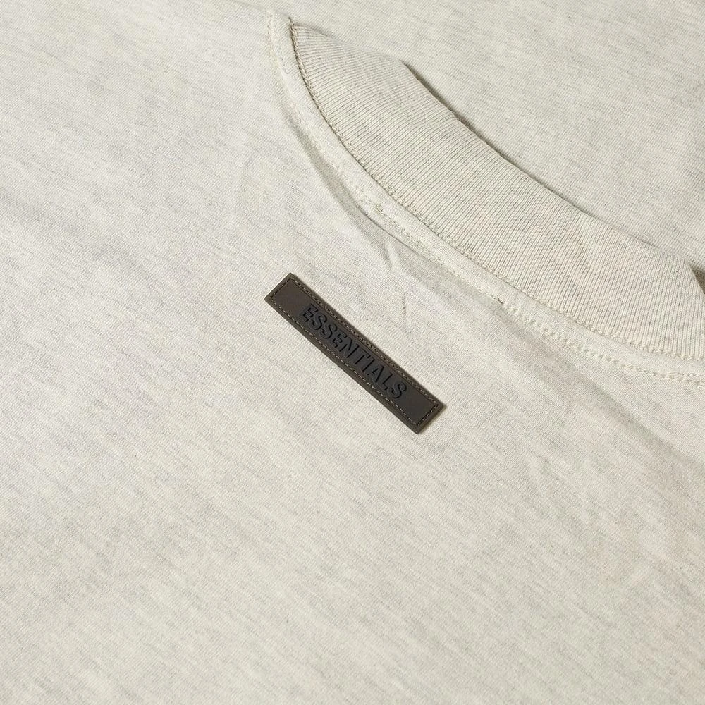 商品Essentials|Fear of God ESSENTIALS Long Sleeve Summer Core Tee - Light Heather Oatmeal,价格¥445,第4张图片详细描述