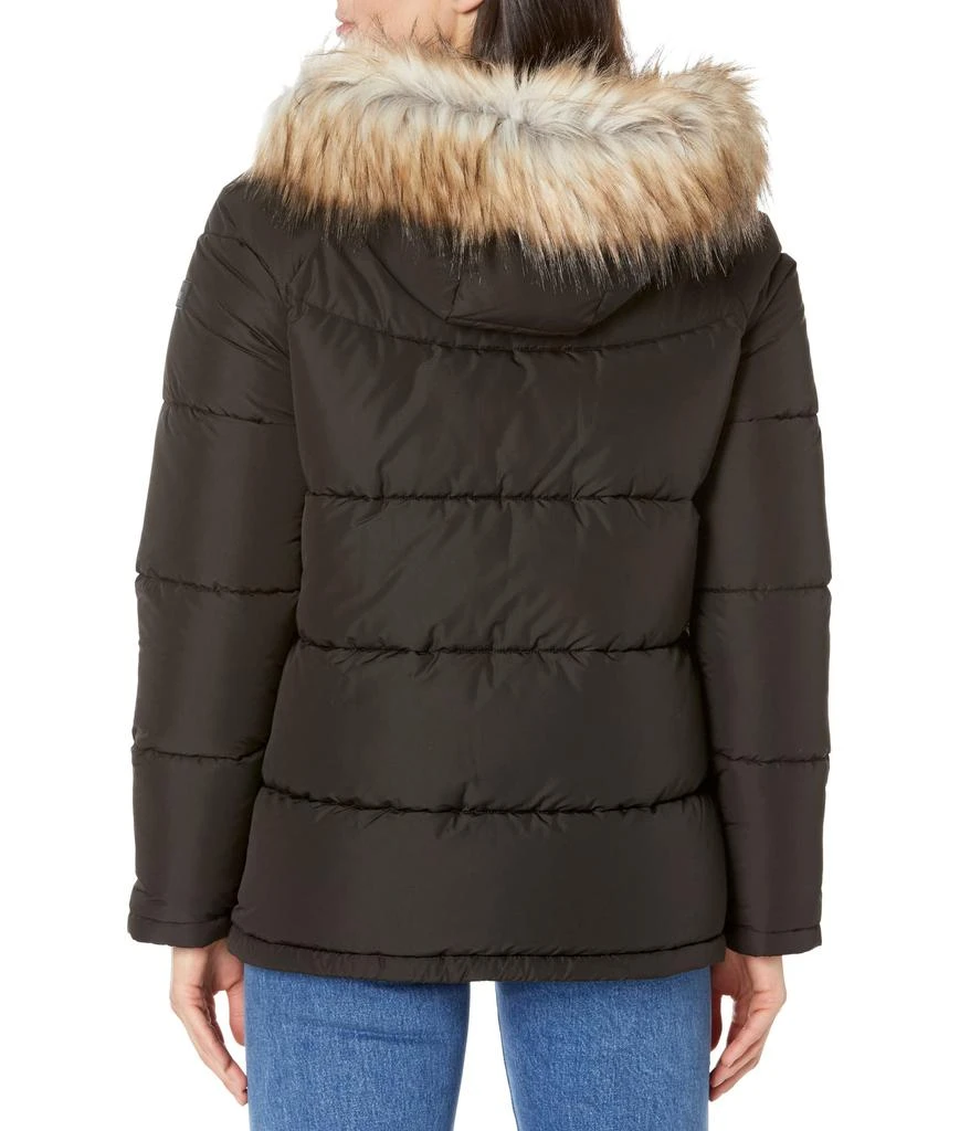 商品Calvin Klein|Short Faux Fur Trimmed Puffer,价格¥826,第2张图片详细描述