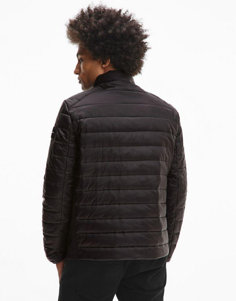 商品Calvin Klein|Calvin Klein essential side logo puffer jacket in black,价格¥1165,第4张图片详细描述