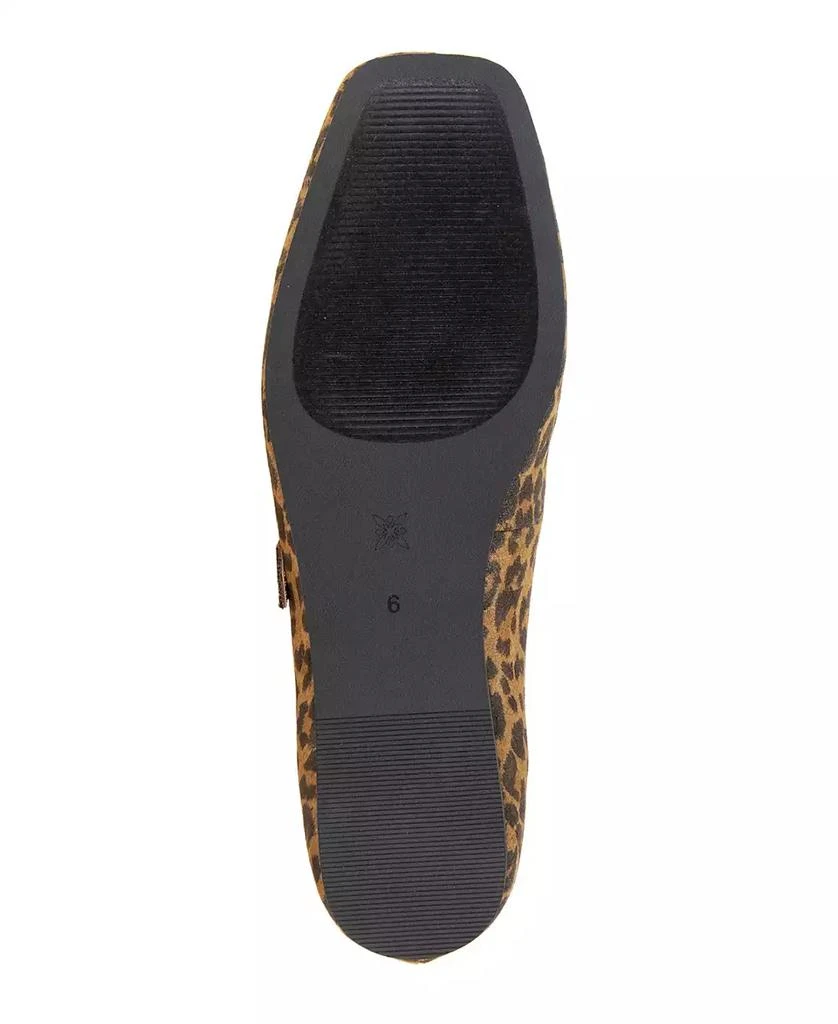 商品BCBG|Women's Harpin Mary Jane Ballet Flats,价格¥393,第5张图片详细描述