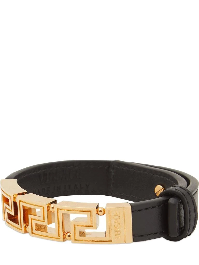 商品Versace|Greek Motif Leather Belt Bracelet,价格¥2839,第1张图片详细描述
