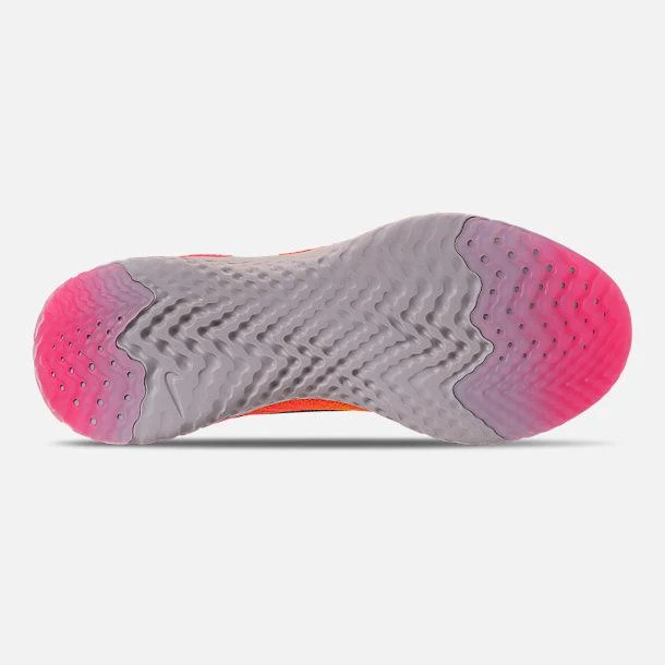 男士 Epic React Flyknit 跑步鞋 商品