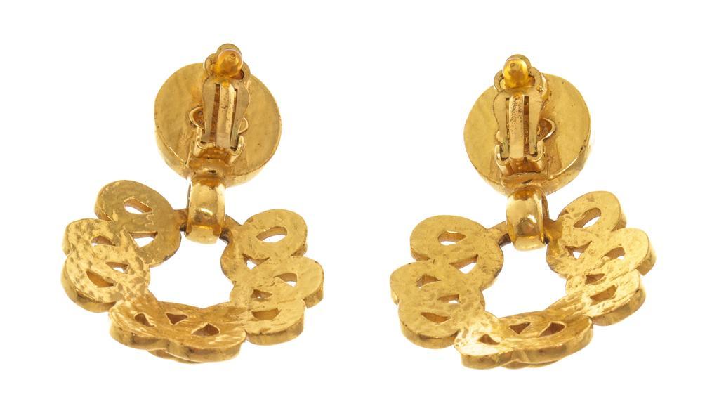 商品[二手商品] Chanel|Chanel Gold CC Drop Earrings,价格¥9488,第4张图片详细描述