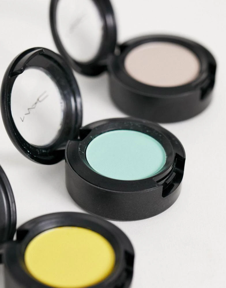 商品MAC|MAC Small Eyeshadow - Mint Condition,价格¥196,第3张图片详细描述