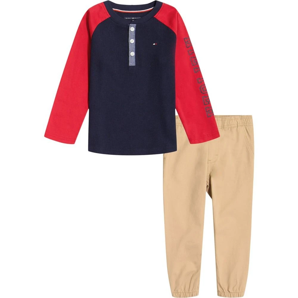 商品Tommy Hilfiger|Baby Boys Long Sleeve Colorblock Henley T-shirt and Sueded Twill Joggers, 2 Piece Set,价格¥126,第1张图片