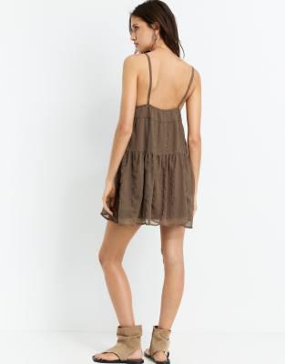pull and bear brown dress Pull & Bear brown daisy printed dress with cross
