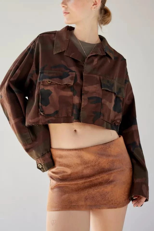 商品Urban Renewal|Urban Renewal Remade Overdyed Raw Crop Camo Jacket,价格¥264,第1张图片