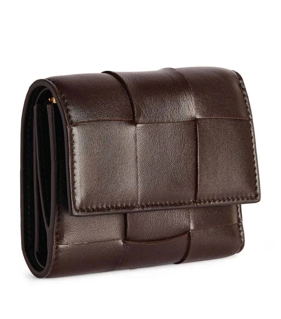 商品Bottega Veneta|Leather Intreccio Trifold Wallet,价格¥5268,第3张图片详细描述