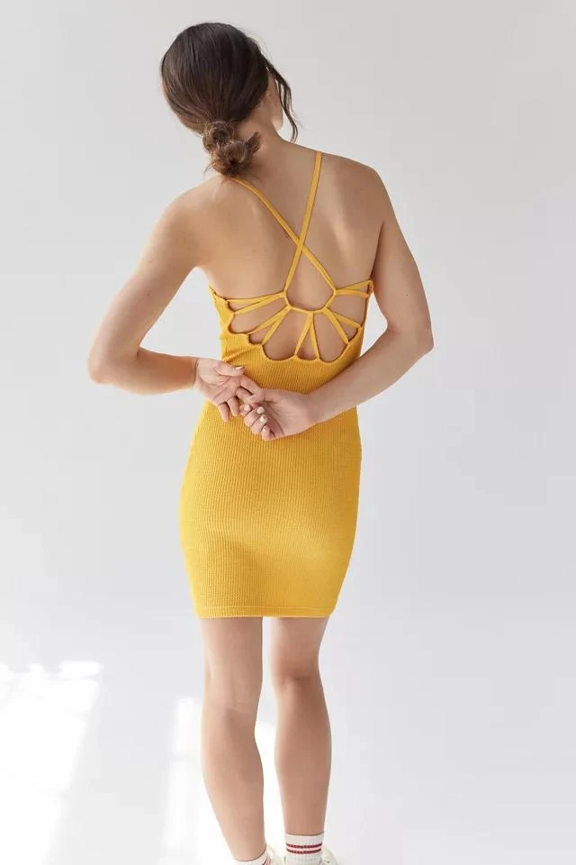 商品Urban Outfitters|UO Tyra Strappy-Back Mini Dress,价格¥38,第2张图片详细描述