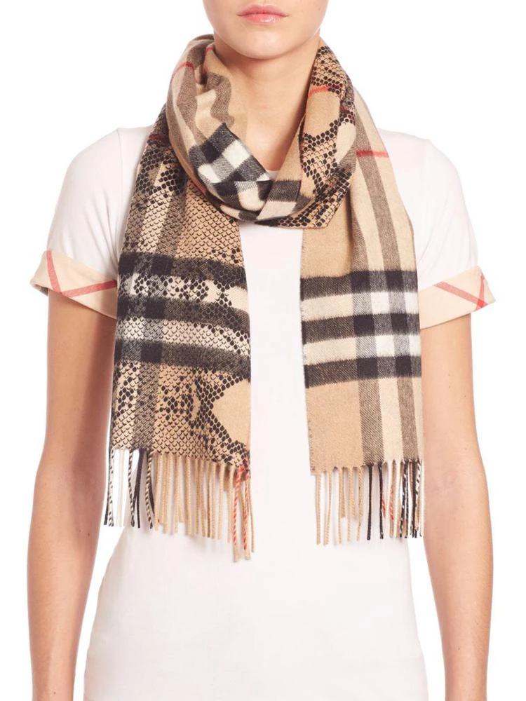商品Burberry|Python-Print Giant Check Cashmere Scarf,价格¥4824,第1张图片