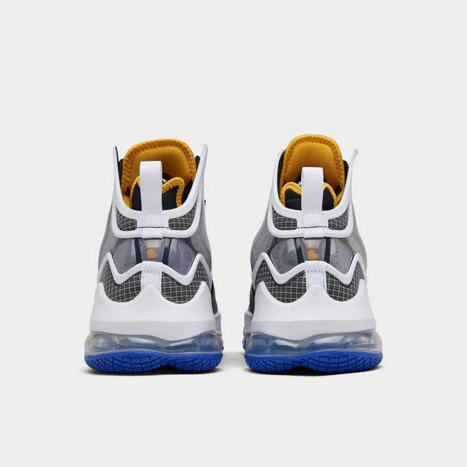 Nike LeBron 19 Basketball Shoes 商品