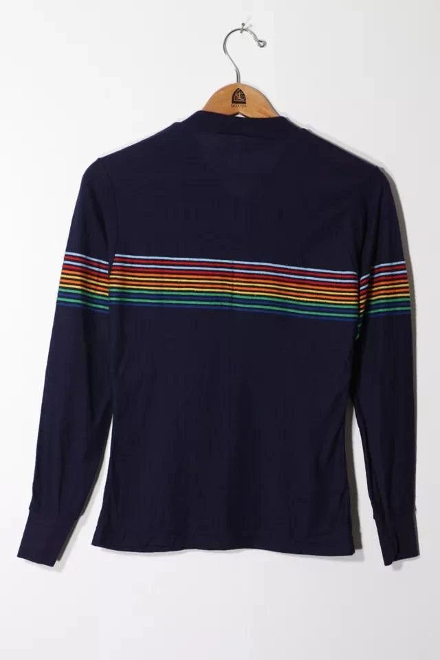 商品Urban Outfitters|Vintage 1970s Embroidered Stripe West Virginia University V-Neck Long Sleeve T-shirt,价格¥743,第3张图片详细描述