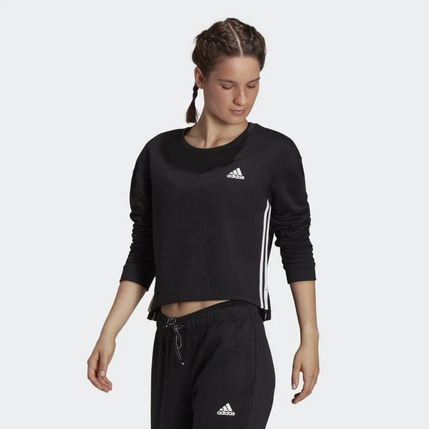 商品Adidas|Women's adidas Primegreen Essentials Comfort Fleece Loose Cropped 3-Stripes Sweatshirt,价格¥200,第2张图片详细描述