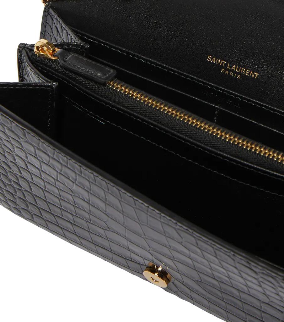 商品Yves Saint Laurent|Croc-effect leather wallet on chain,价格¥9142,第5张图片详细描述