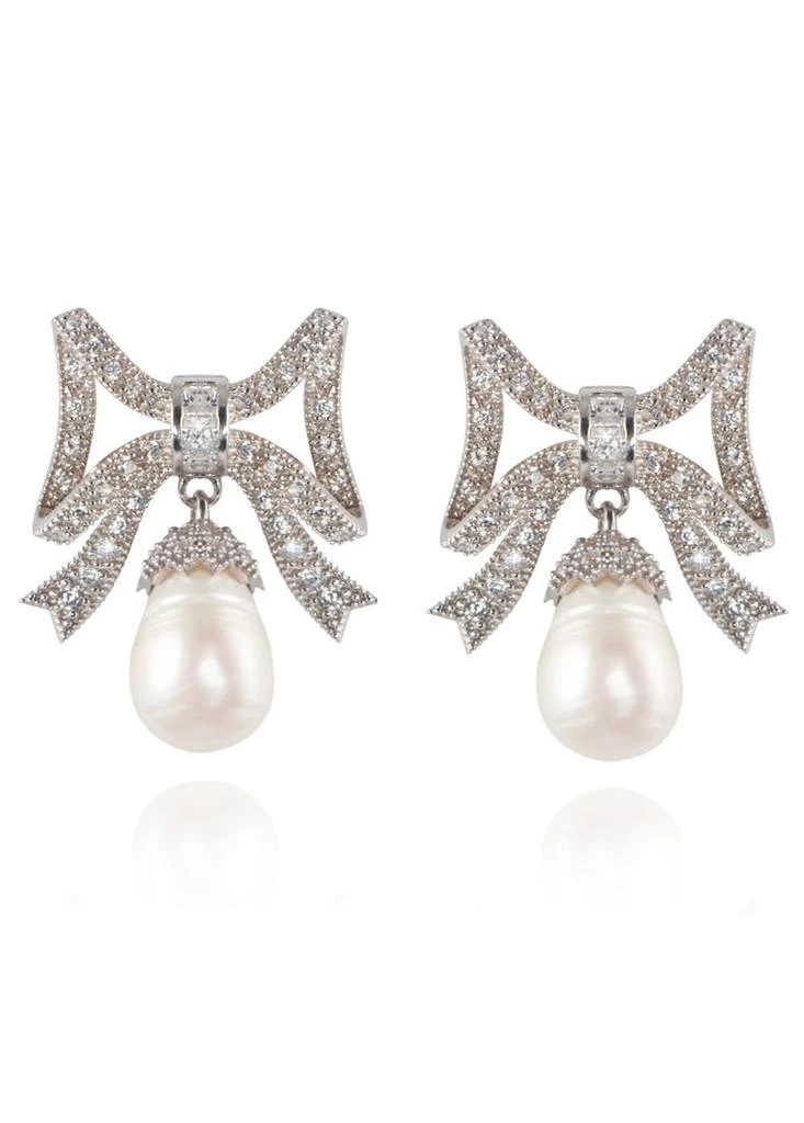 商品APPLES & FIGS|Silver tone marquise pearl earrings,价格¥3311,第1张图片