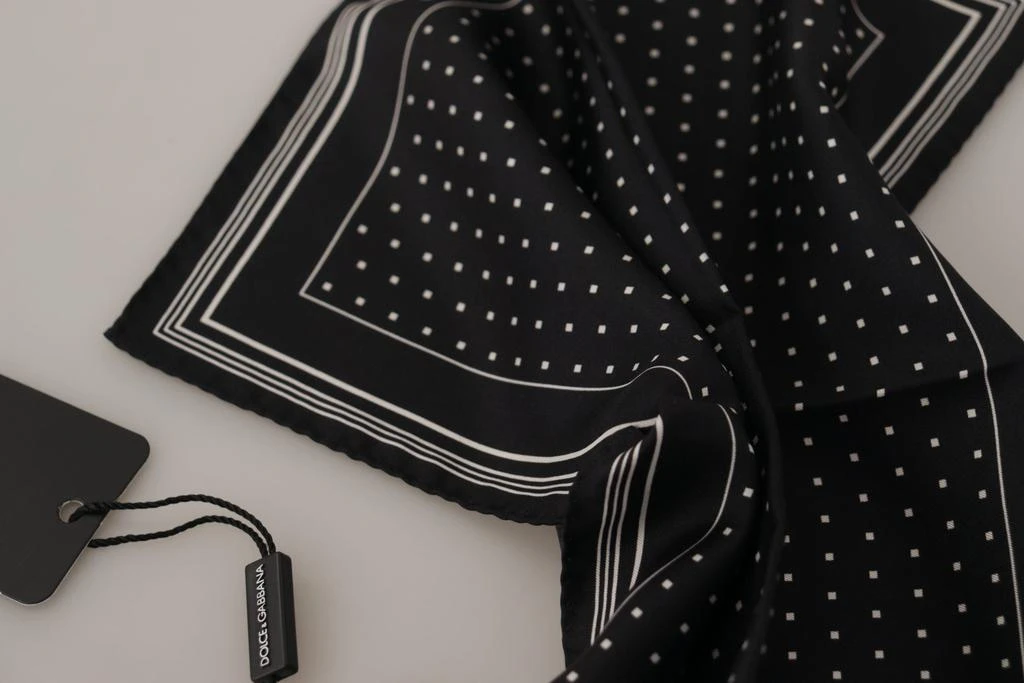 商品Dolce & Gabbana|Dolce & Gabbana Black Polka Dots DG Logo Square Handkerchief,价格¥964,第4张图片详细描述