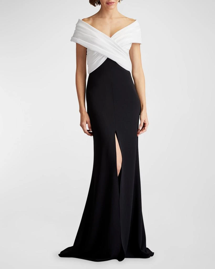 Pleated Two-Tone Off-Shoulder Gown 商品