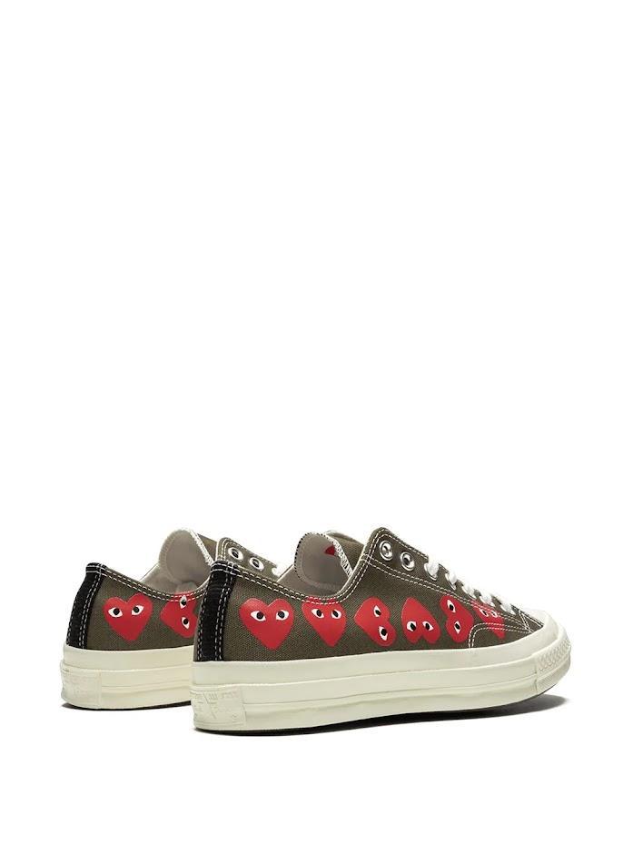 COMME DES GARCONS PLAY X CONVERSE CHUCK TAYLOR MULTI HEART LOW TOP SNEAKERS商品第2张图片规格展示