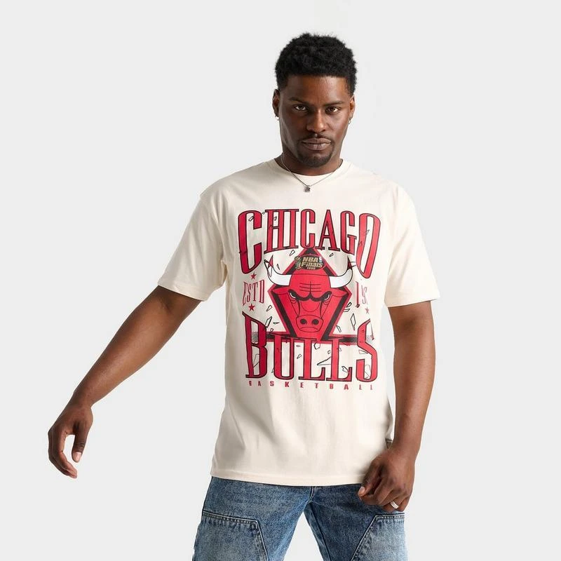 商品Mitchell & Ness|Men's Mitchell & Ness Chicago Bulls NBA Shattered Lockup T-Shirt,价格¥226,第1张图片