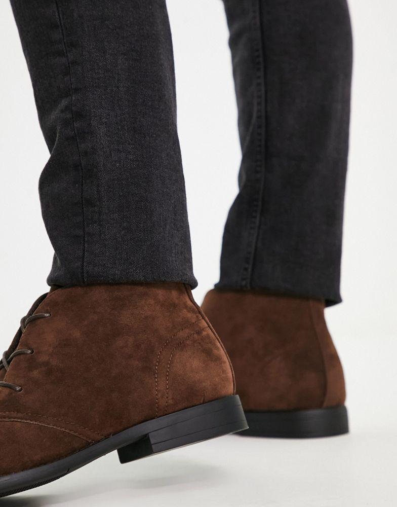 ASOS DESIGN chukka boots in brown faux suede商品第3张图片规格展示