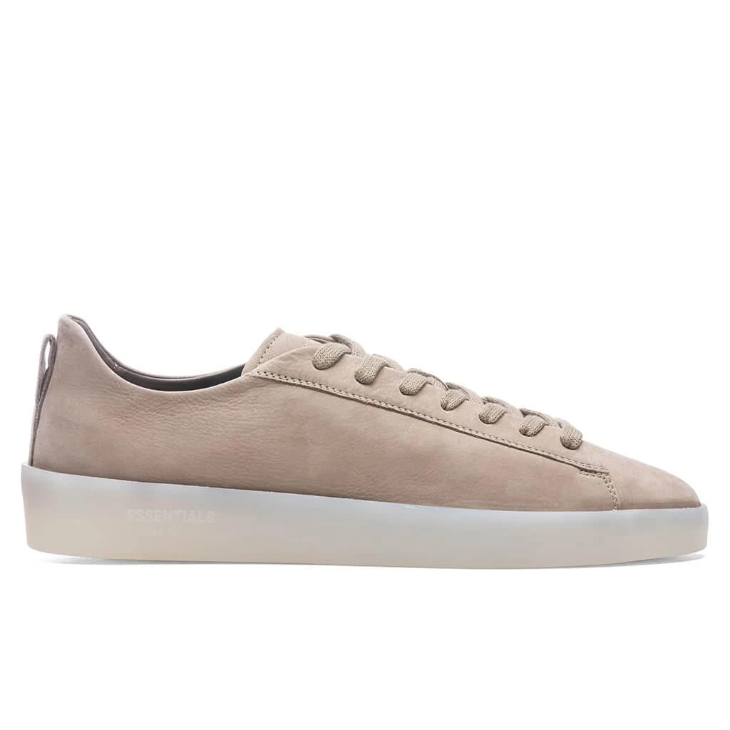 商品Essentials|Fear of God Essentials Tennis Low - Warm Taupe,价格¥1229,第1张图片