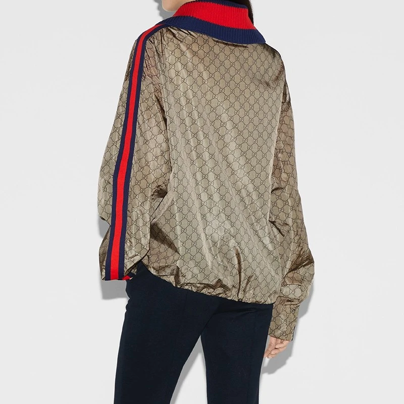 商品Gucci|【预售3-7天】GUCCI/古驰24新款 女士米褐色尼龙GG图蓝红色织带饰面夹克,价格¥20873,第4张图片详细描述