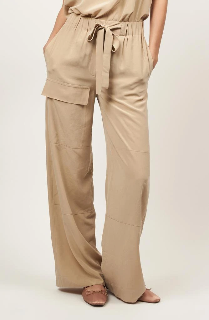 商品Equipment|Allira Tie Waist Wide Leg Silk Pants,价格¥745,第1张图片
