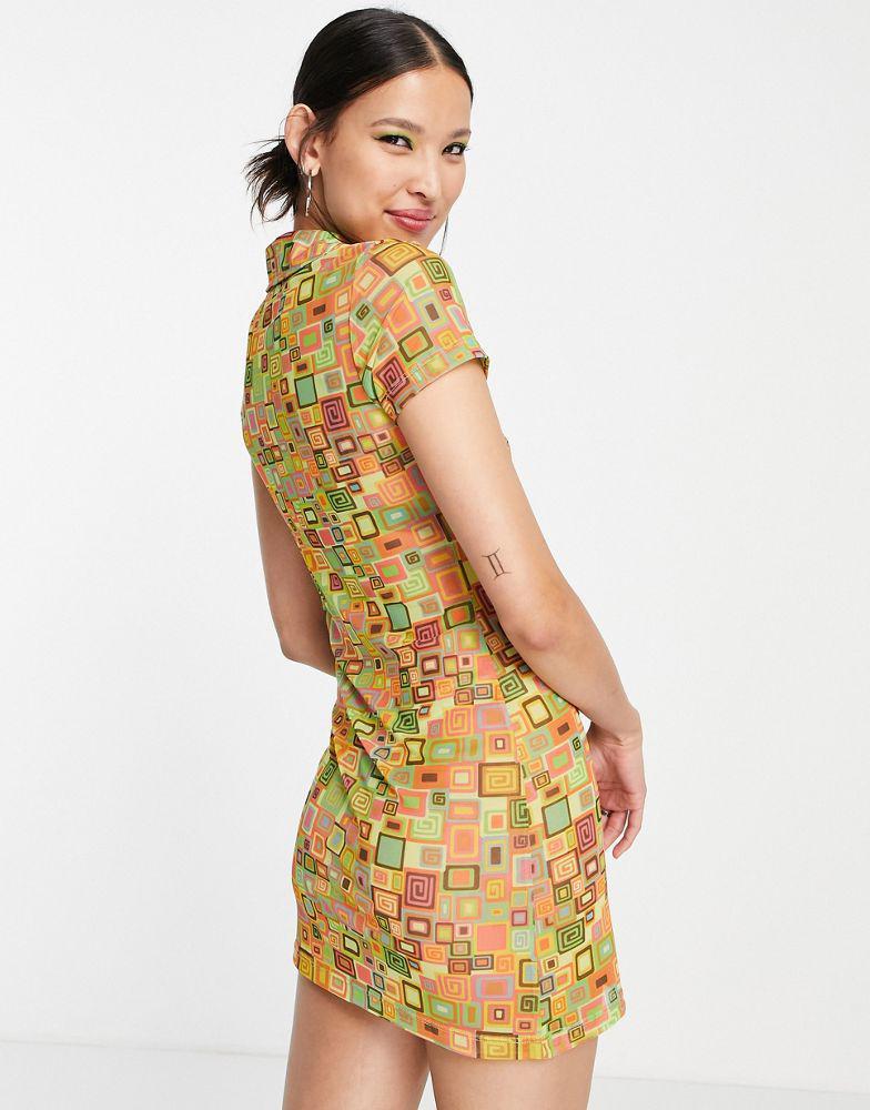 商品The Ragged Priest|The Ragged Priest 70s mini shirt dress in retro print mesh,价格¥453,第5张图片详细描述