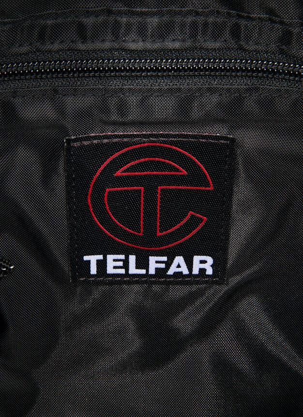商品Eastpak|Shopper Convertible Small Crossbody Bag in Black,价格¥1218,第3张图片详细描述