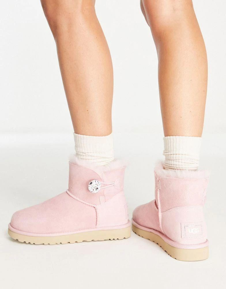 商品UGG|UGG Mini Baileybutton boots in pink,价格¥1407,第2张图片详细描述